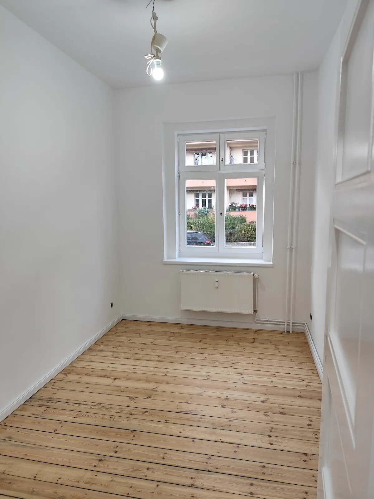Altbauwohnung Schlafzimmer renoviert Berlin